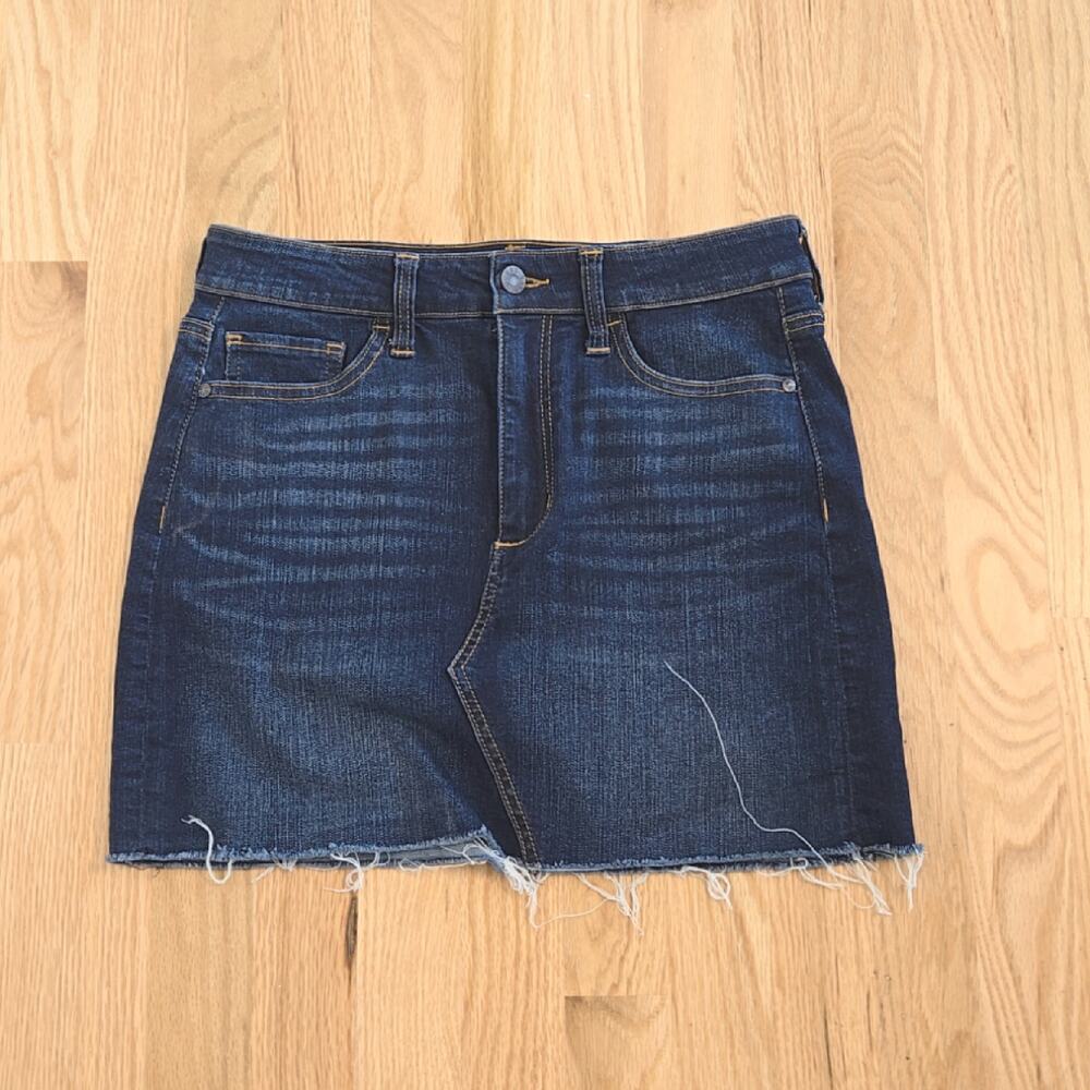Guess Original Denim Jeans Skirt Fray Hem size 5